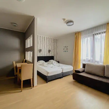 Royal Mediterran Apartment *
