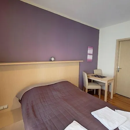 公寓 Royal Mediterran