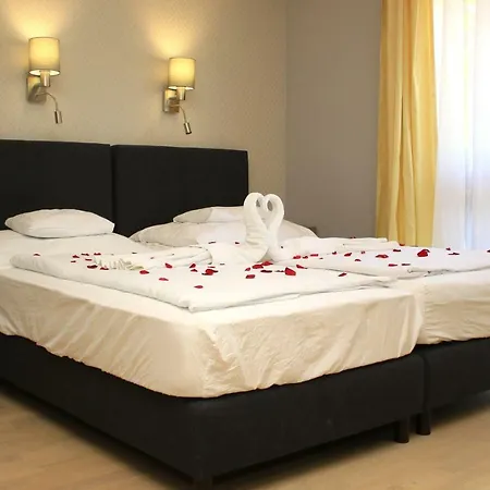 Royal Mediterran Apartmán *